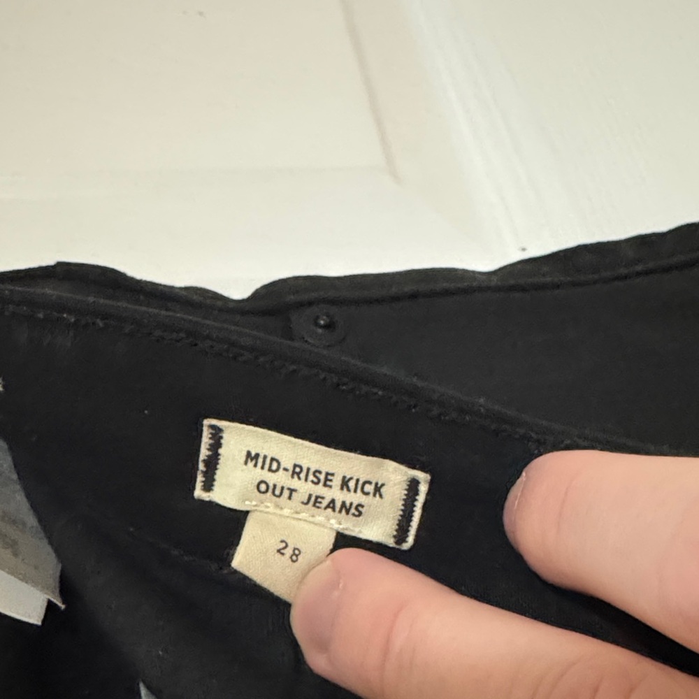 Madewell Women's Straight Leg Jeans in Black - Picture 6 of 13